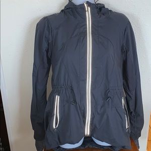 Lululemon jacket size 6